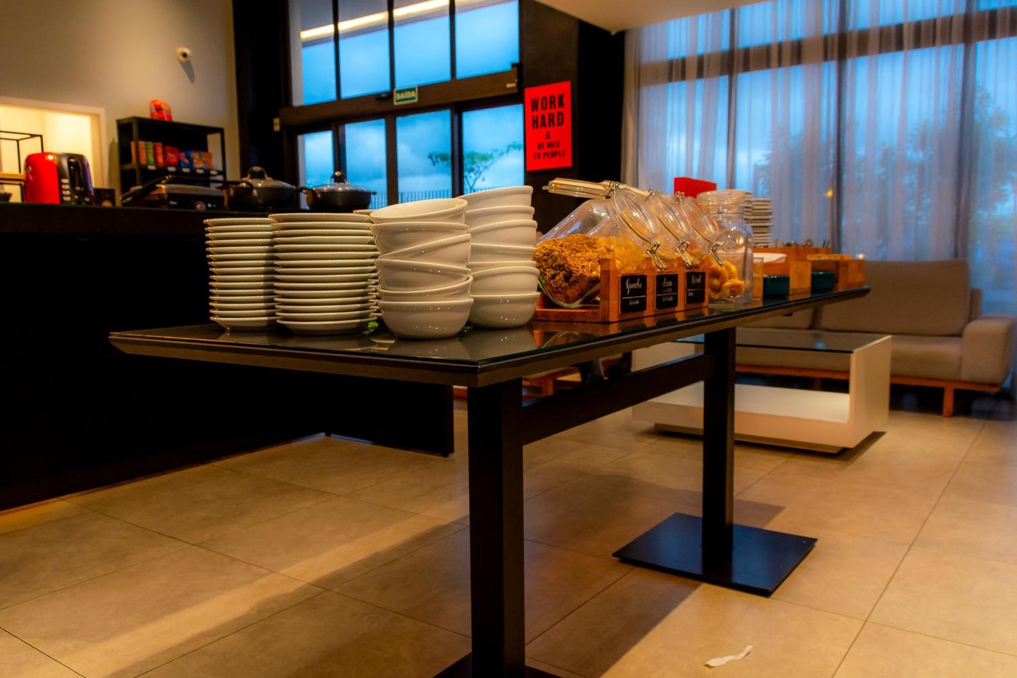 Golden Tower Shopping By Fenix Hoteis (Adults Only) Pouso Alegre Εξωτερικό φωτογραφία
